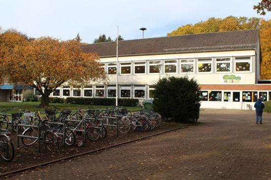 © AK "Stadt & Natur erleben" Stadtmarketing Lehrte - Grundschule am Hainhoop